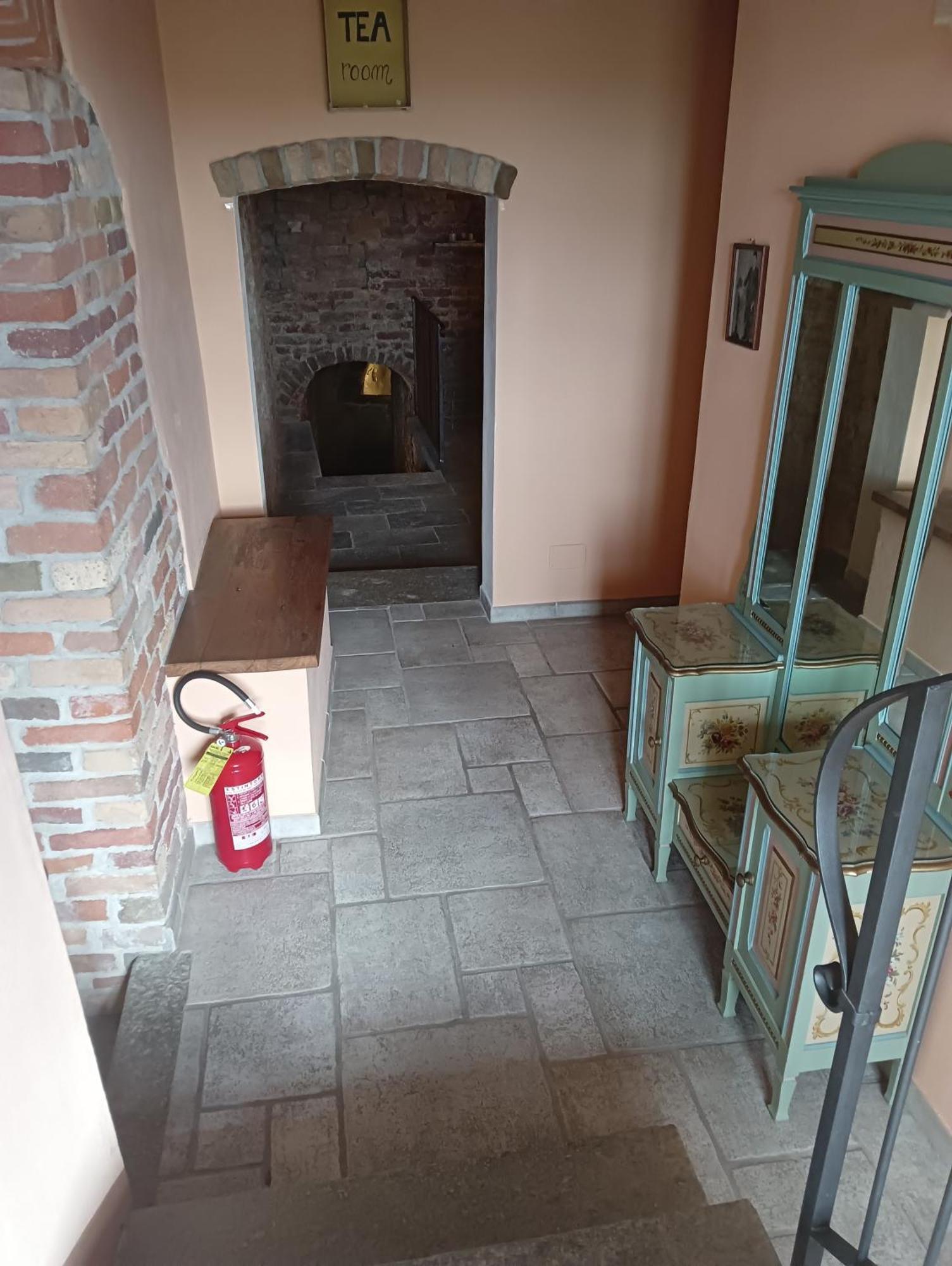 Il Borgo B&B Castellinaldo Eksteriør bilde